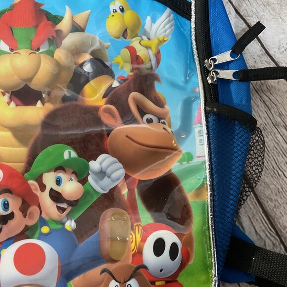 Nintendo Super Mario Friends Laptop 17" Backpack Mesh Pockets & Padded Straps - Picture 4 of 8